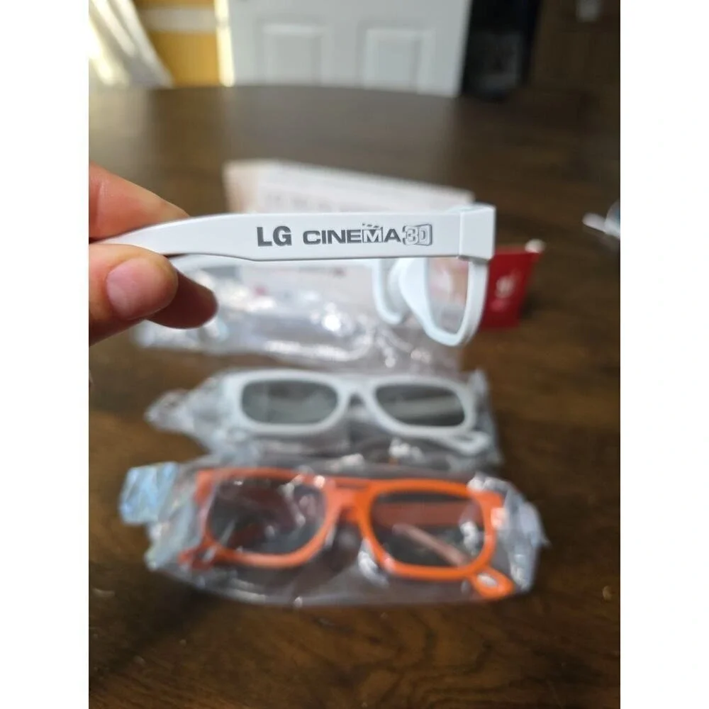 LG AG-F210 Cinema 3D Glasses Black lot of 3 New White Orange